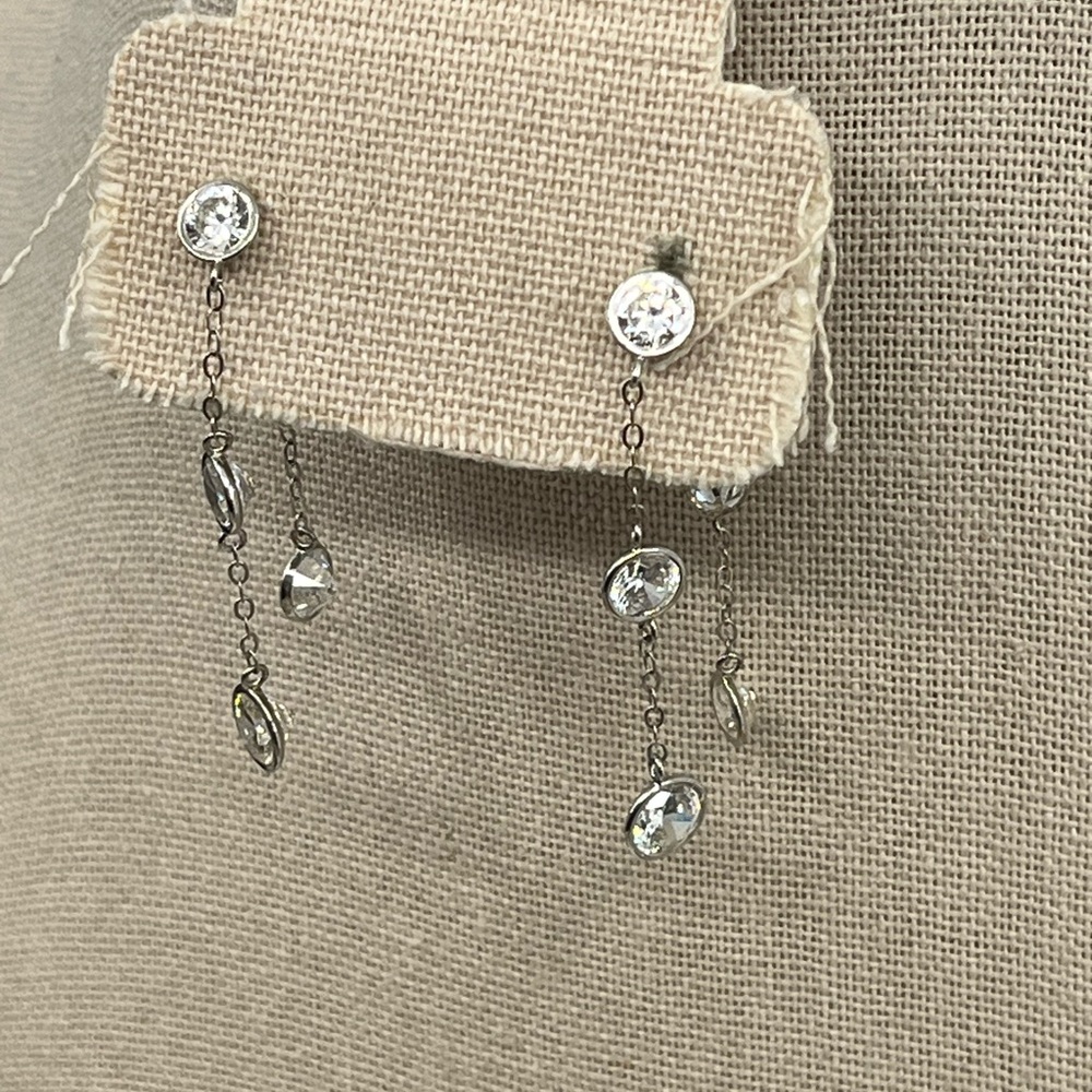 Vintage 14k White Gold Diamonique Dangle Earrings - 2.9g, 1.75” - Picture 10 of 17